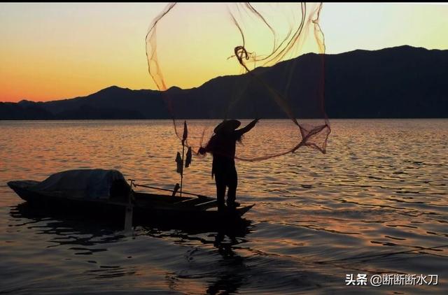 股票满仓了后遇到股市大跌是什么感受？