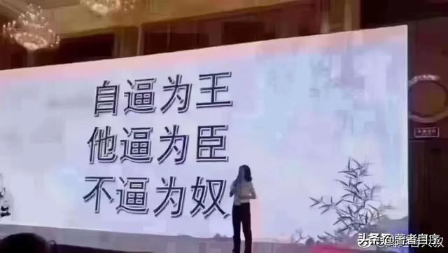 手里有2万块闲钱，投资基金理财，买几只基金比较好？